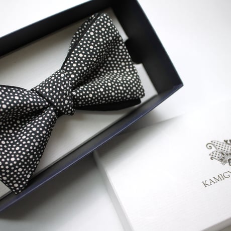 蝶ネクタイ　KIMONO fabric　型友禅　水玉模様　上京蝶帯 #596