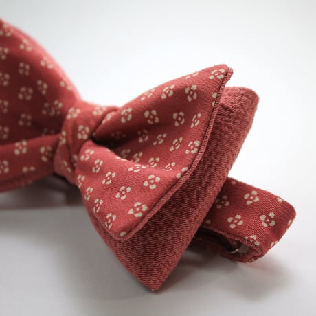 蝶ネクタイ　KIMONO fabric　型友禅 　上京蝶帯