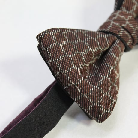 蝶ネクタイ　KIMONO fabric　型友禅  松皮菱