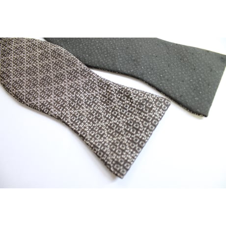 手結び蝶ネクタイ　 KIMONO fabric　大島紬