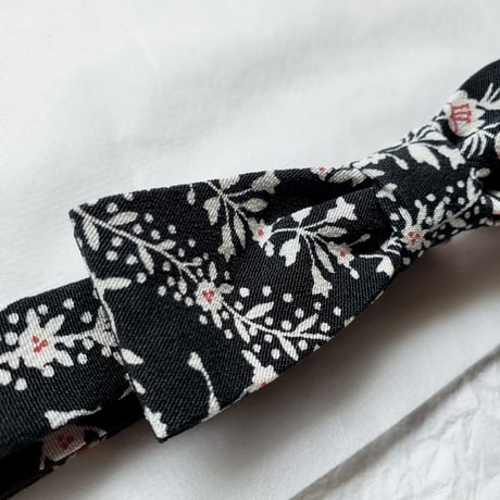蝶ネクタイ　KIMONO fabric　型友禅　上京蝶帯 #890