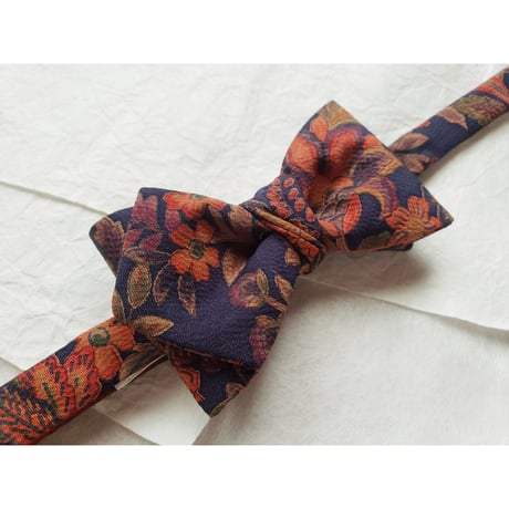 蝶ネクタイ　KIMONO fabric　型友禅　丹後ちりめん　上京蝶帯 #939