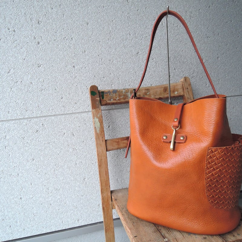 ≪web限定≫【ORZO】レザー 縦型ワンショルダートート BAG A4
