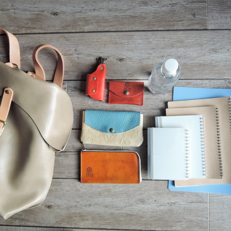 ORZO】≪オリジナルカラー≫ レザーバッグ リュック (L) グレージュx