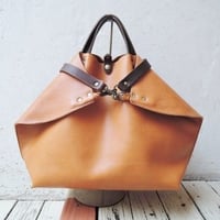 【OR319M】≪web限定カラー≫2つのデザインを楽しめるA4対応変形2wayトートバッグ(M) ベージュ【ORZO】