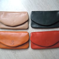 【OR3012】ぷっくりシルエットが可愛い！小さめバッグにも収納できるコンパクト長財布(4色)【ORZO】