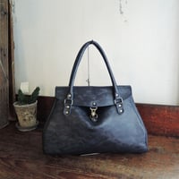 【OR513pM】A4対応 大容量 ボストンBAG(M) カモフラージュ型押し ネイビー【ORZO】