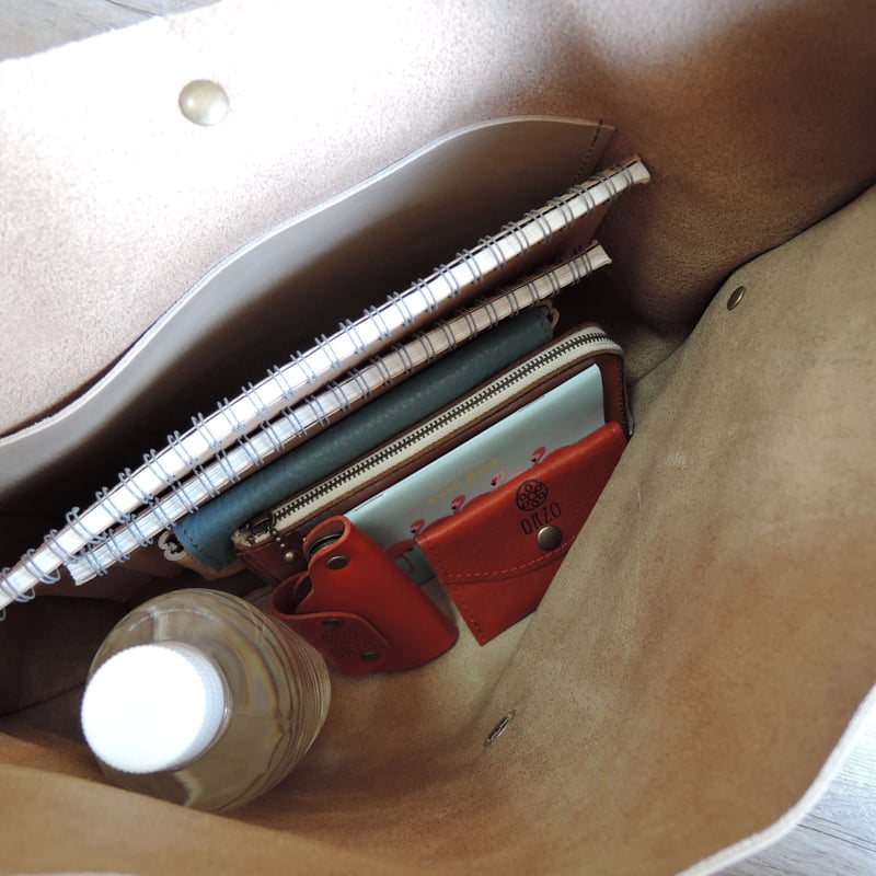 ORZO】 ≪web限定≫ 栃木レザーメッセンジャー ショルダー(S