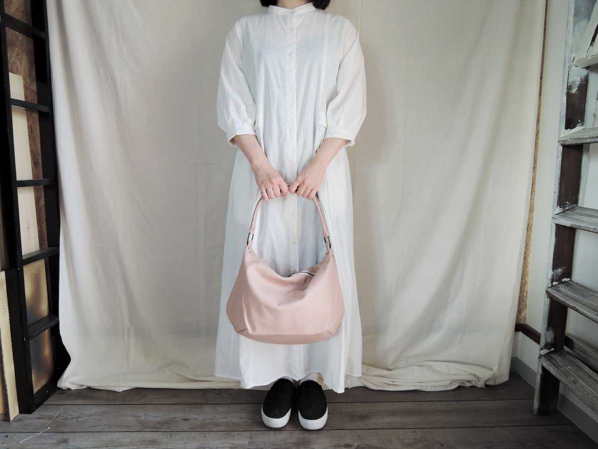 POLENN ベージュ レザー ショルダーバッグ ショルダーバッグ – Polène