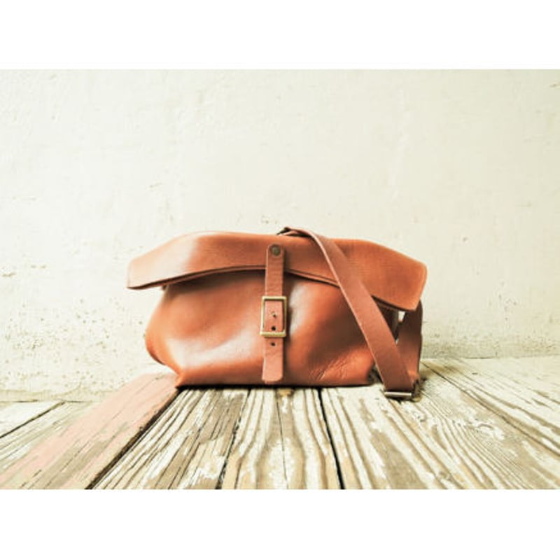 ORZO】 レザーバッグ ショルダーBAG メッセンジャー(S) キャメル