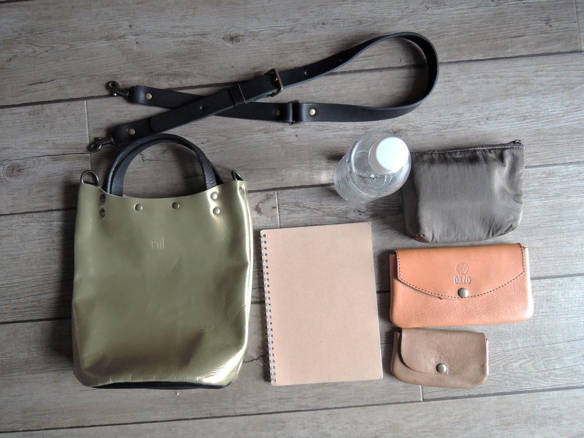 our 2WAYフィットトートバッグ　シルバー 2WAYフィットトートバッグ – OURHOME