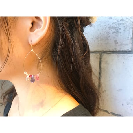 スワロフスキーのピアス