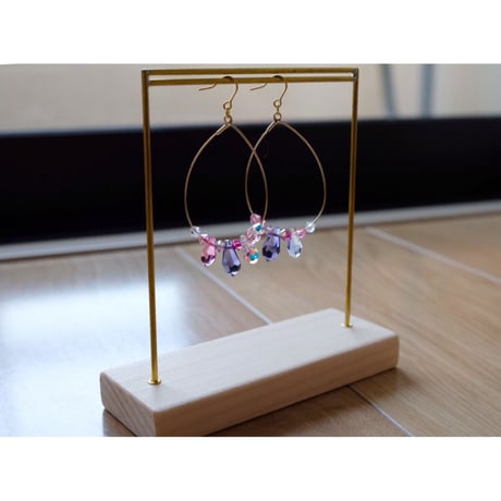 スワロフスキーのピアス