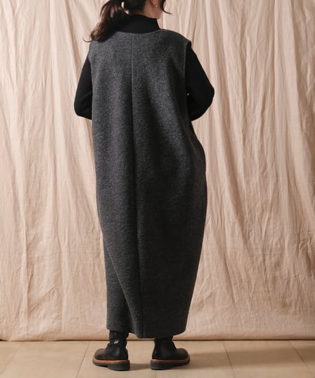 2026年12月上旬入荷予定【PARIS DE AOUNE】スライバーニット ジャンパードレス/PA250CT009/2026年12月上旬入荷予定