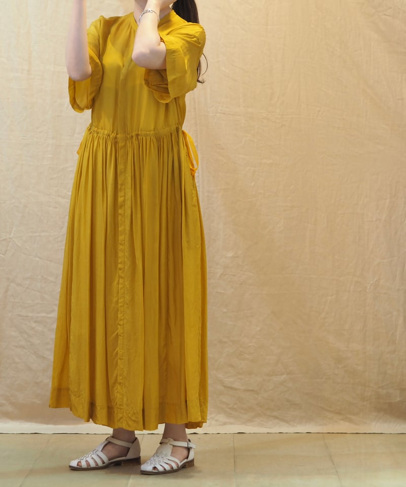 suzuki takayuki】flared-sleeve dress | cocuu