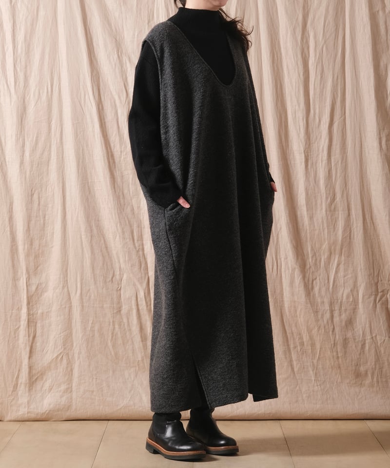 PARIS DE AOUNE】スライバーニット ジャンパードレス/PA250CT009 |