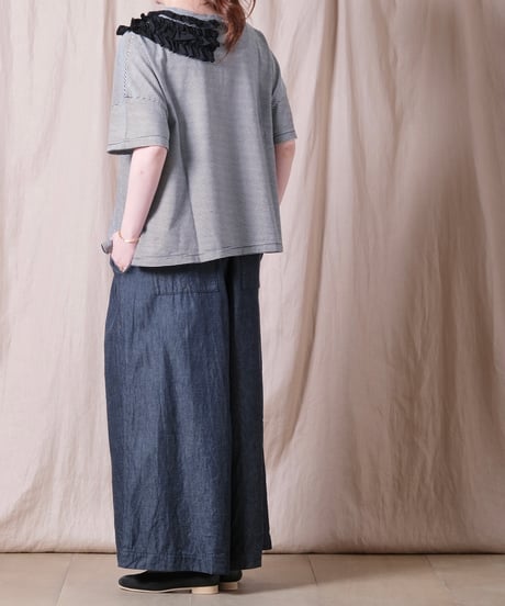 【UNIVERSAL SEVEN】クラシック天竺 ネックフリルTシャツ/US261CT021