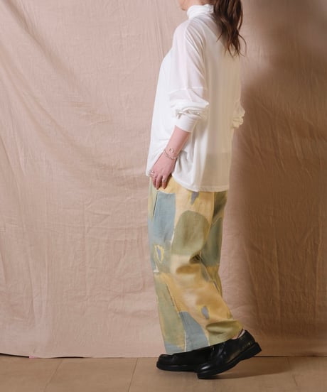 【BUNON】Embroidery Tuck pants