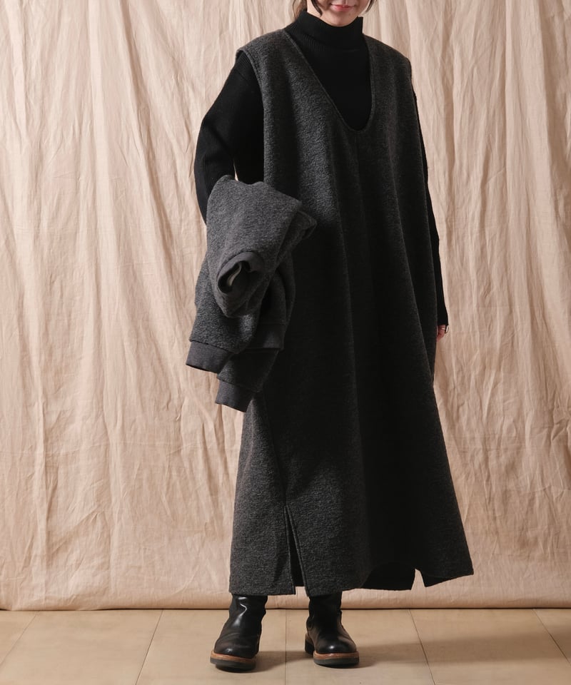 PARIS DE AOUNE】スライバーニット ジャンパードレス/PA250CT009 |