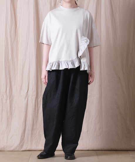 【UNIVERSAL SEVEN】クラシック天竺 フリルＴシャツ/US242CT026