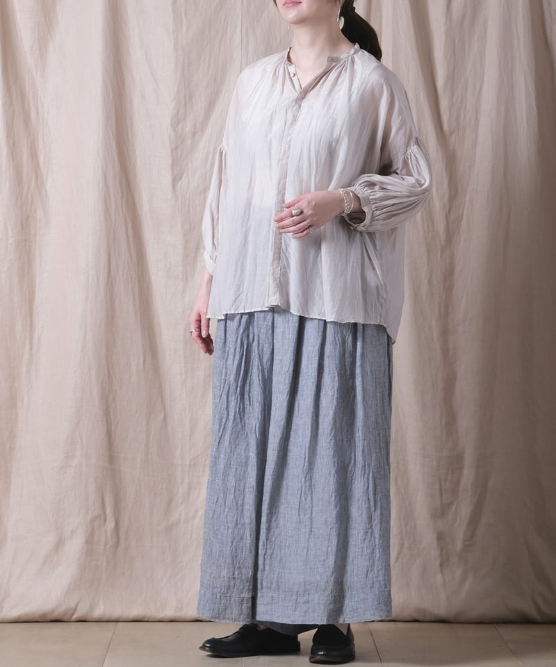 suzuki takayuki】puff-sleeve blouse | cocuu