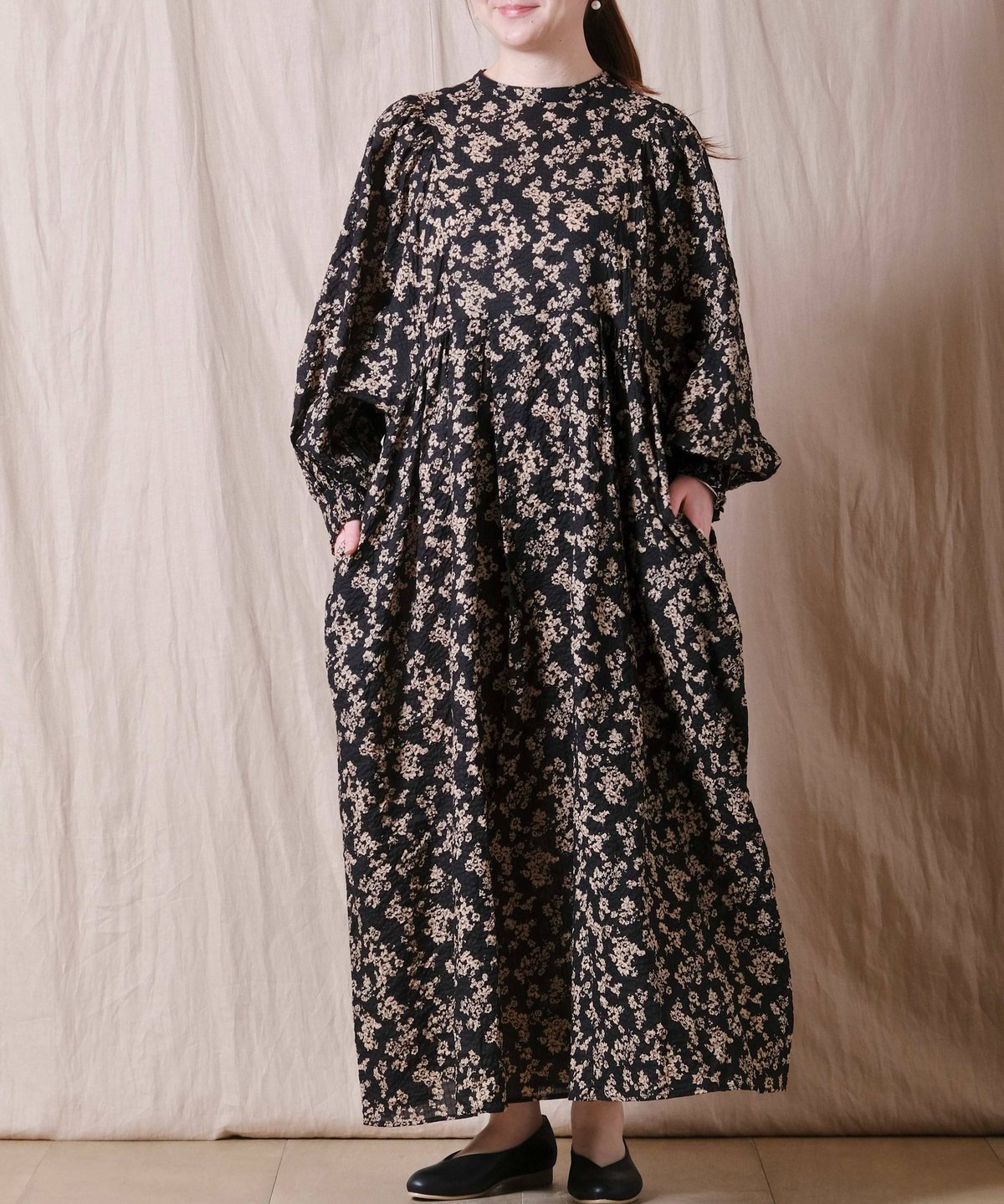 PARIS DE AOUNE】フラワープリント バンドカラータックギャザー