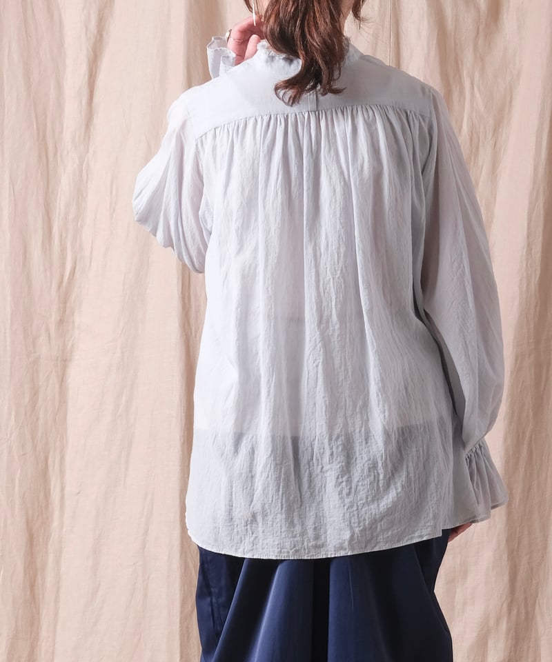 suzuki takayuki】bishop-sleeve blouse | cocuu