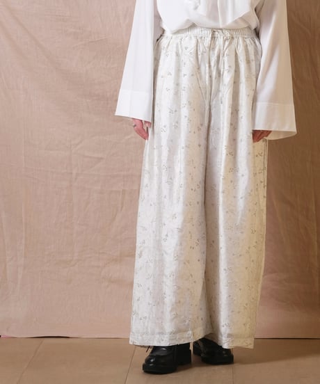 【BUNON】Embroidery Tuck pants /BN2467