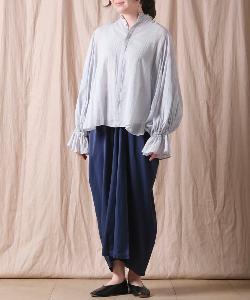 suzuki takayuki】bishop-sleeve blouse | cocuu
