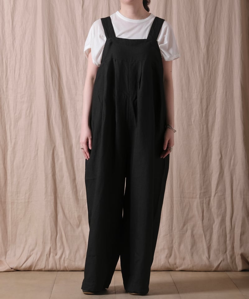 UNIVERSAL TISSU ／リネン100%サロペット／ブラック UNIVERSAL TISSU】トリプルワッシャーリネン タックサロペットパンツ