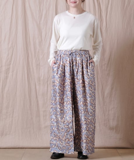 【BUNON】Embroidery Tuck pants
