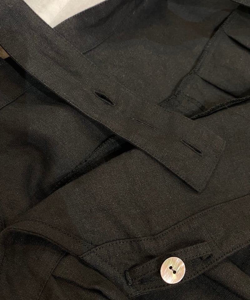 UNIVERSAL TISSU】トリプルワッシャーリネン タックサロペットパンツ