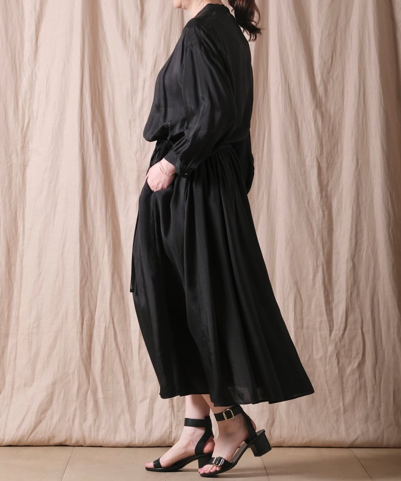 ワンピース suzuki takayuki v-neck dress Black suzuki takayuki v-neck dress A251-08 black | TALE COCOON