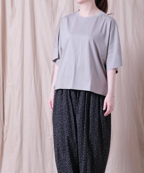 【UNIVERSAL TISSU】コンパクトクールローレル天竺 ドルマンスリーブワイドTシャツ/UT261CT019