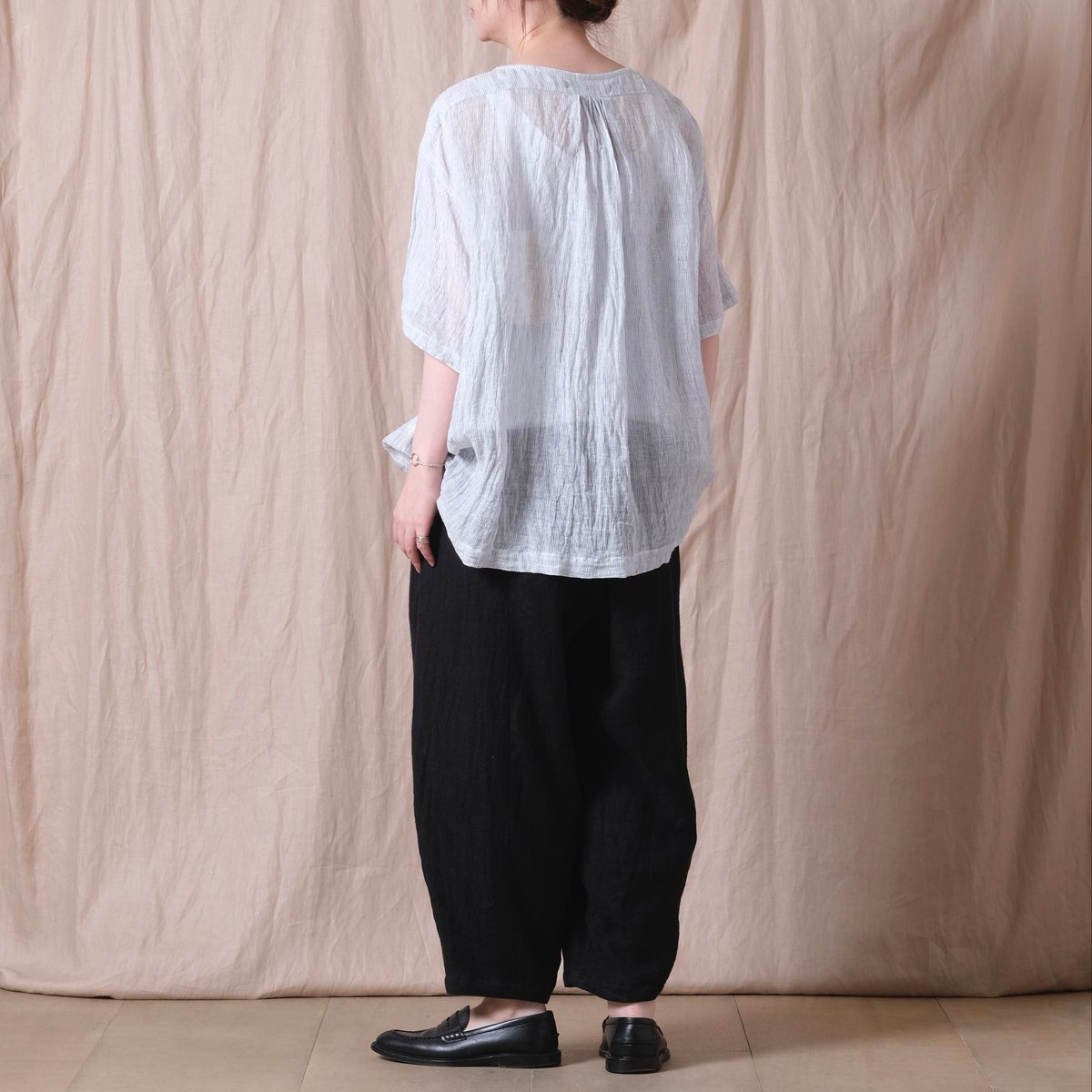 未使用　2025新作　スズキタカユキ　pullover blouse ブラック suzuki takayuki pullover blouse（スズキタカユキ プルオーバー