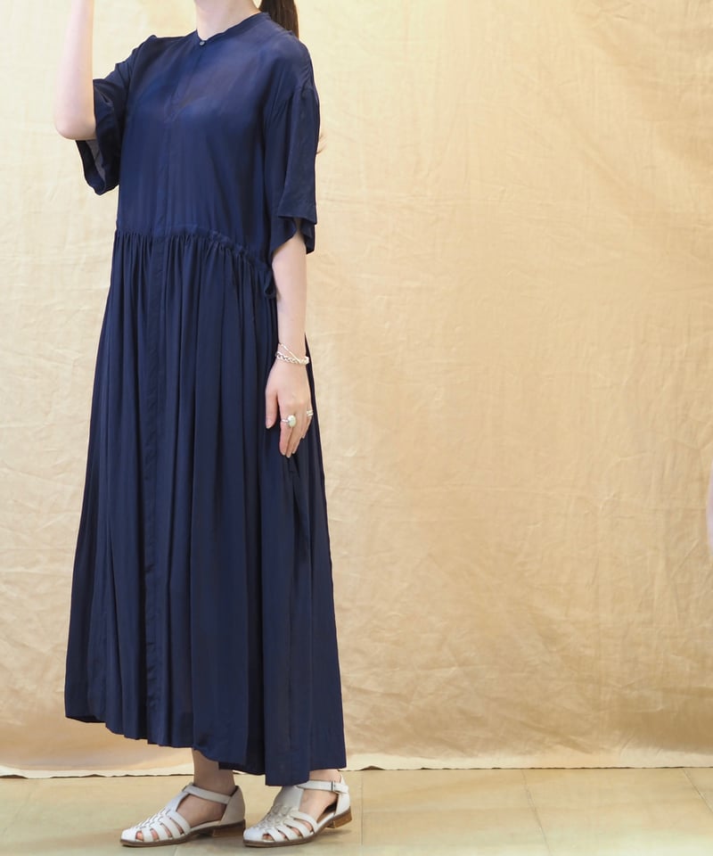 suzuki takayuki】flared-sleeve dress | cocuu 