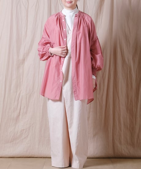 UNIVERSAL TISSU｜ウォッシャブルウール天竺 モックネックワンピース UNIVERSAL TISSU｜ウォッシャブルウール天竺 モックネックワンピース