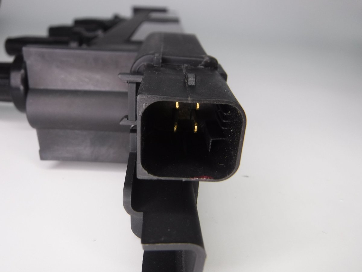 pirokei専用 アルミCNC]エアスクリュー黒PWKビッグキャブ用アプリオ/リモコン