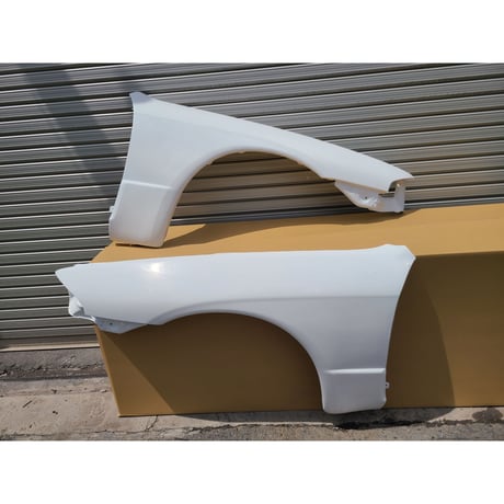 R32フロントフェンダーGTR形状　左右セット（送料込）　受注販売