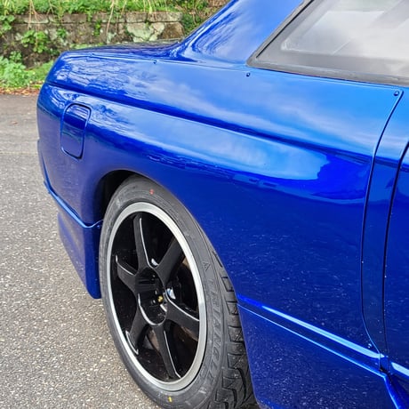 R32　GT-R形状　フロント＆リアフェンダーセット（送料込）