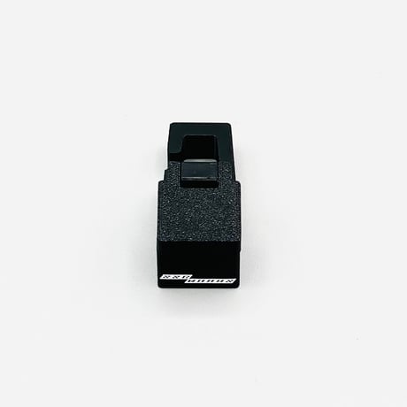 S660 SUNGLASS HOLDER
