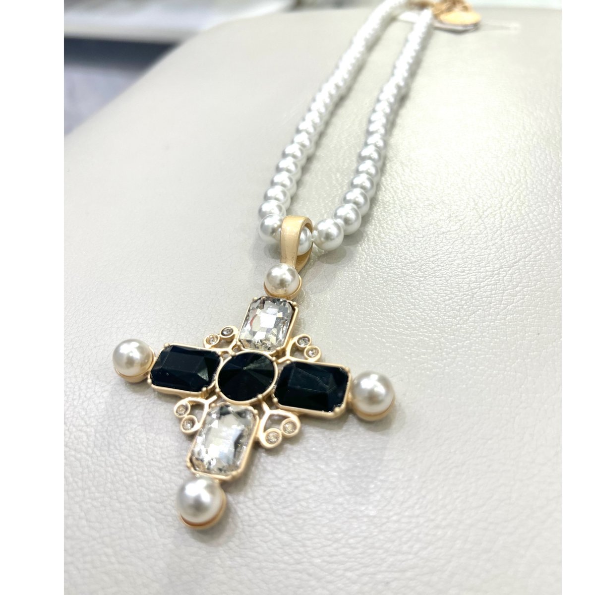 🌈TERIAネックレス十字架🖤黒ss2025-164 | PARISH'S STORE 🌈TERIAネックレス十字架🖤黒ss2025-164 | PARISH'S STORE