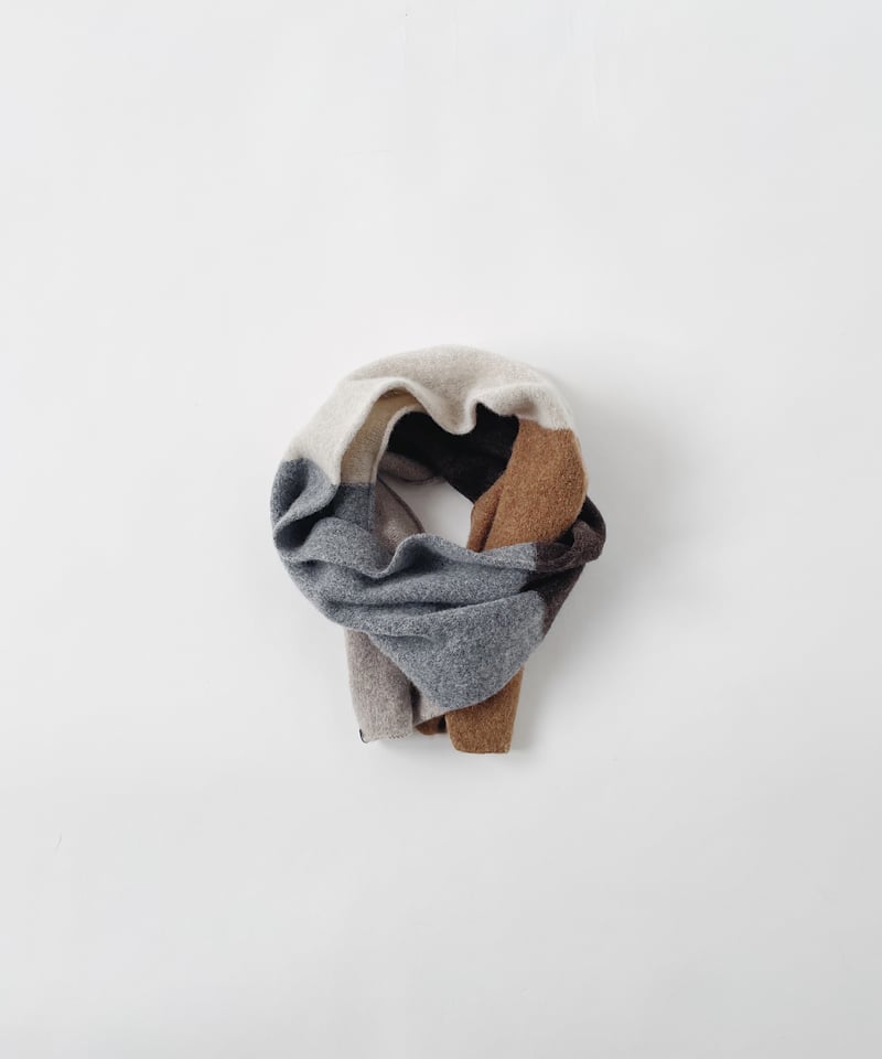 cecilie　telle Ivory /red ♡ Namu Shop - cecilie telle Small Bucket Bag - Deep Red