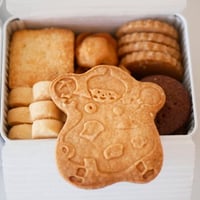 クッキーアソート（缶入り）パンと同時購入限定。