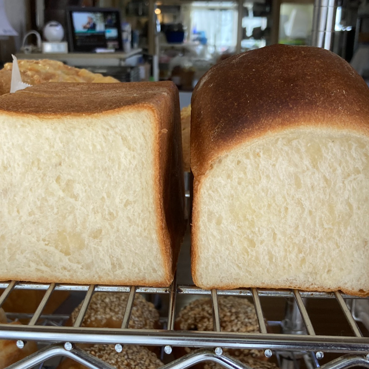 ふっくら食パンみたいなボストンバッグ yukiemonマロニカブッチャー