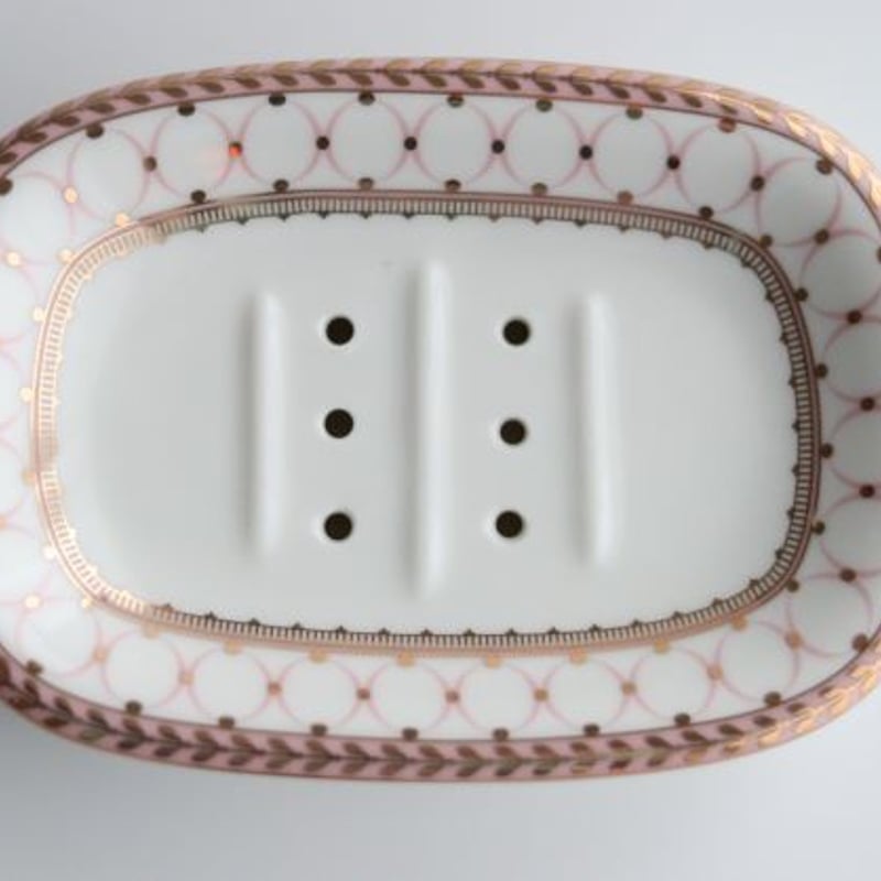 エレガントな陶器石けん置き | Happy Soaping