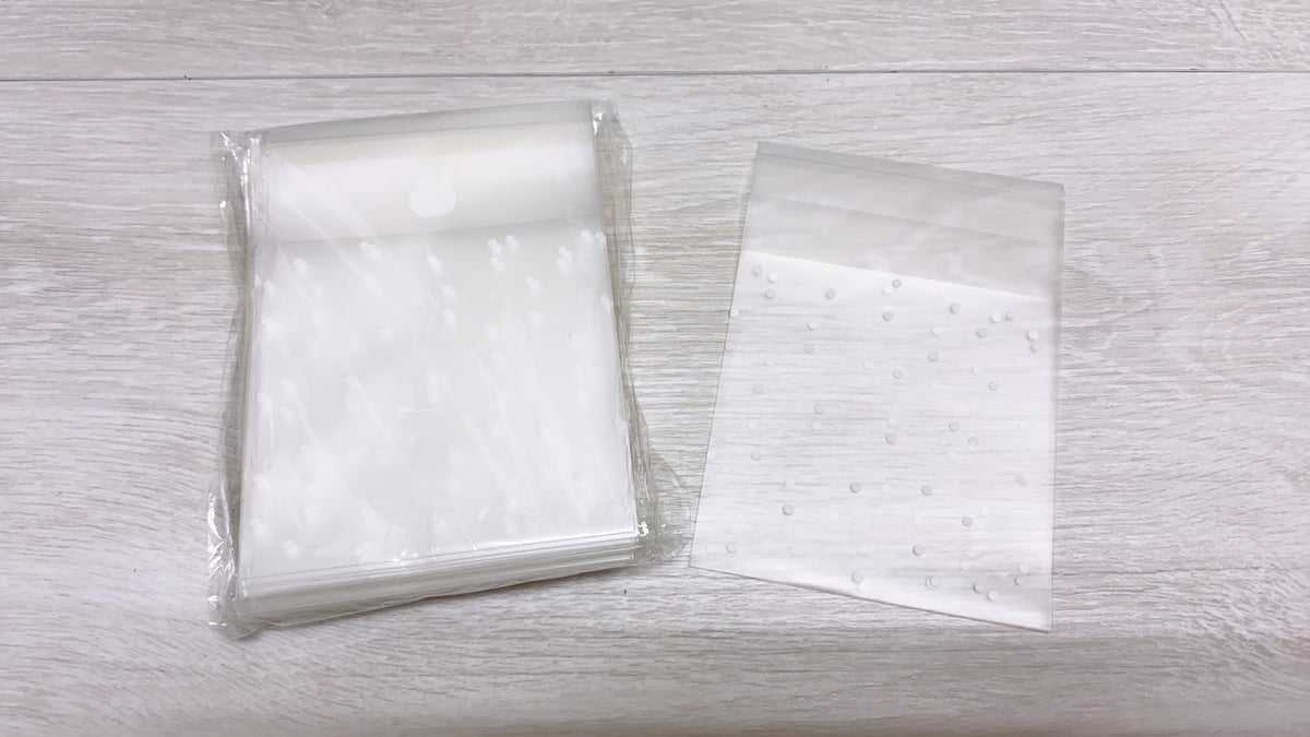 水玉袋 まとめ ラッピング用シール付きビニール袋100枚（7cm✖7cm）水玉