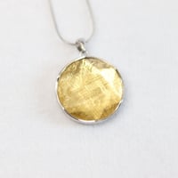 ムオニオナルスタ隕石（鎳鉄隕石)　ゴールド
