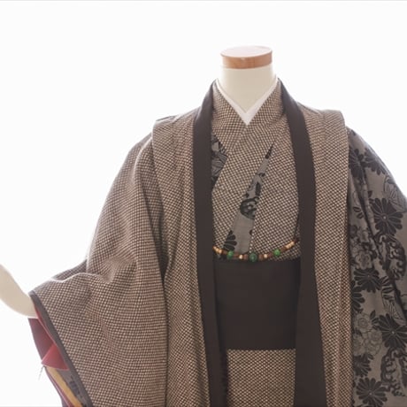 5歳男の子　いちごちゃんセット　黒地鹿の子　羽織セット　中古
