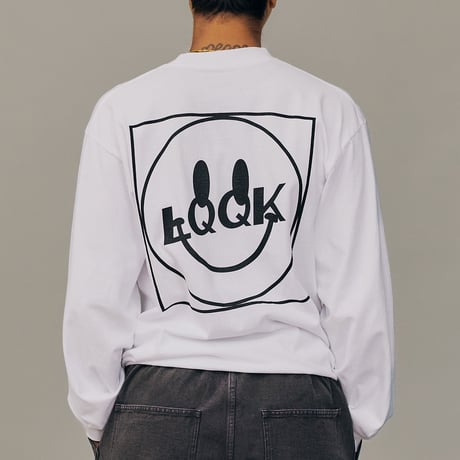 LQQK STUDIO SMILEY LOGO POCKET TEE WHITE